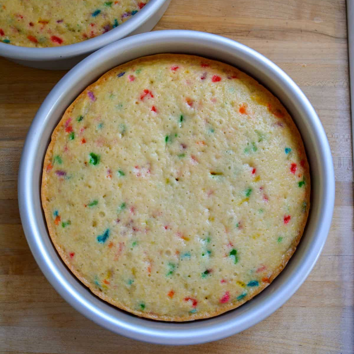 Round Funfetti Cake